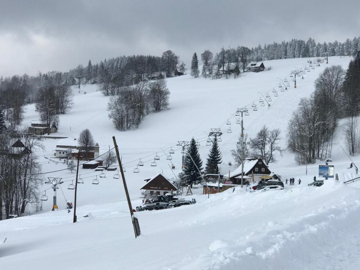 Na Planyrce Hotel Paseky nad Jizerou Kültér fotó